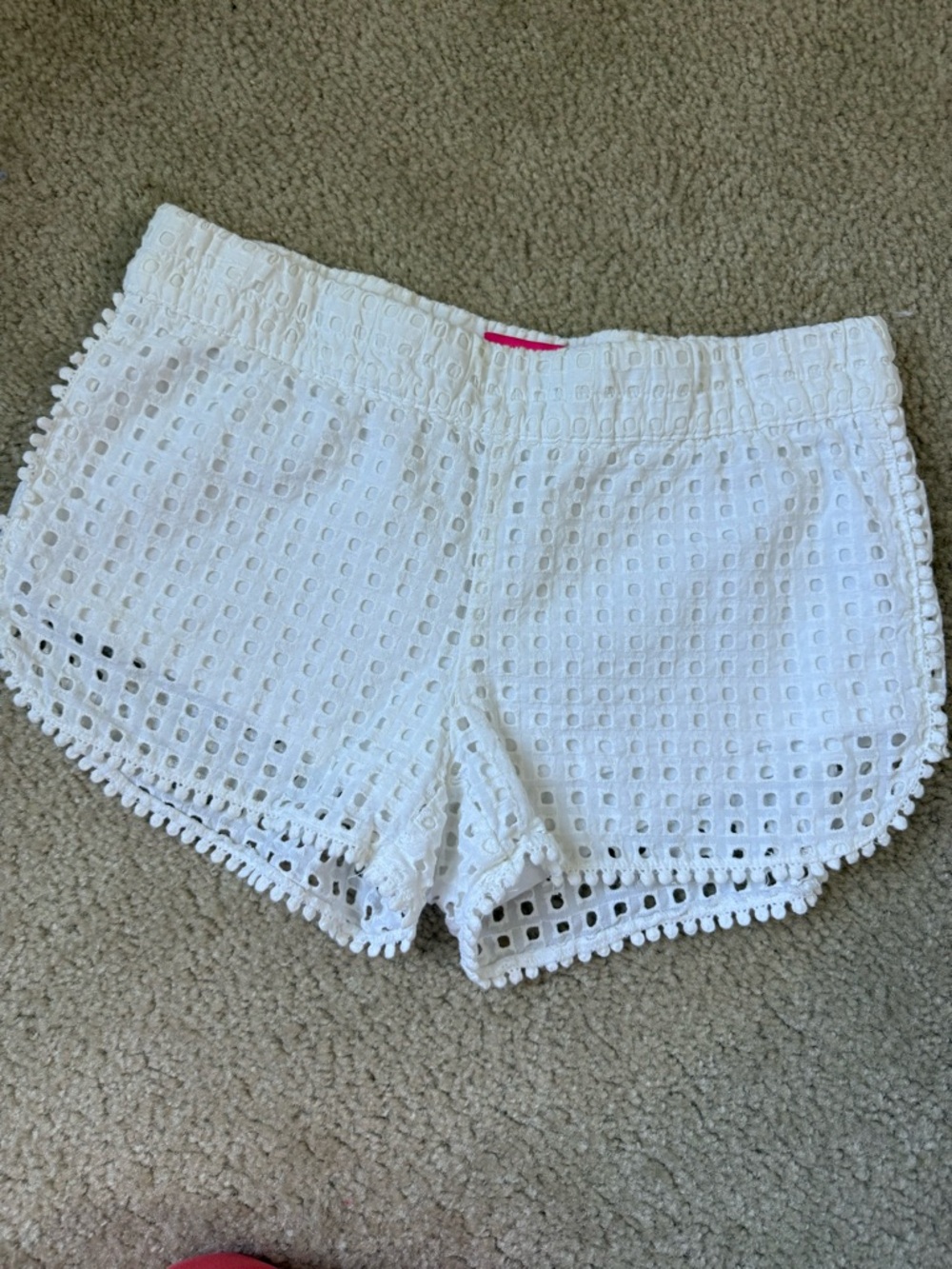 Lilly Pulitzer White Eyelet Embroidered Shorts XS Resort Summer